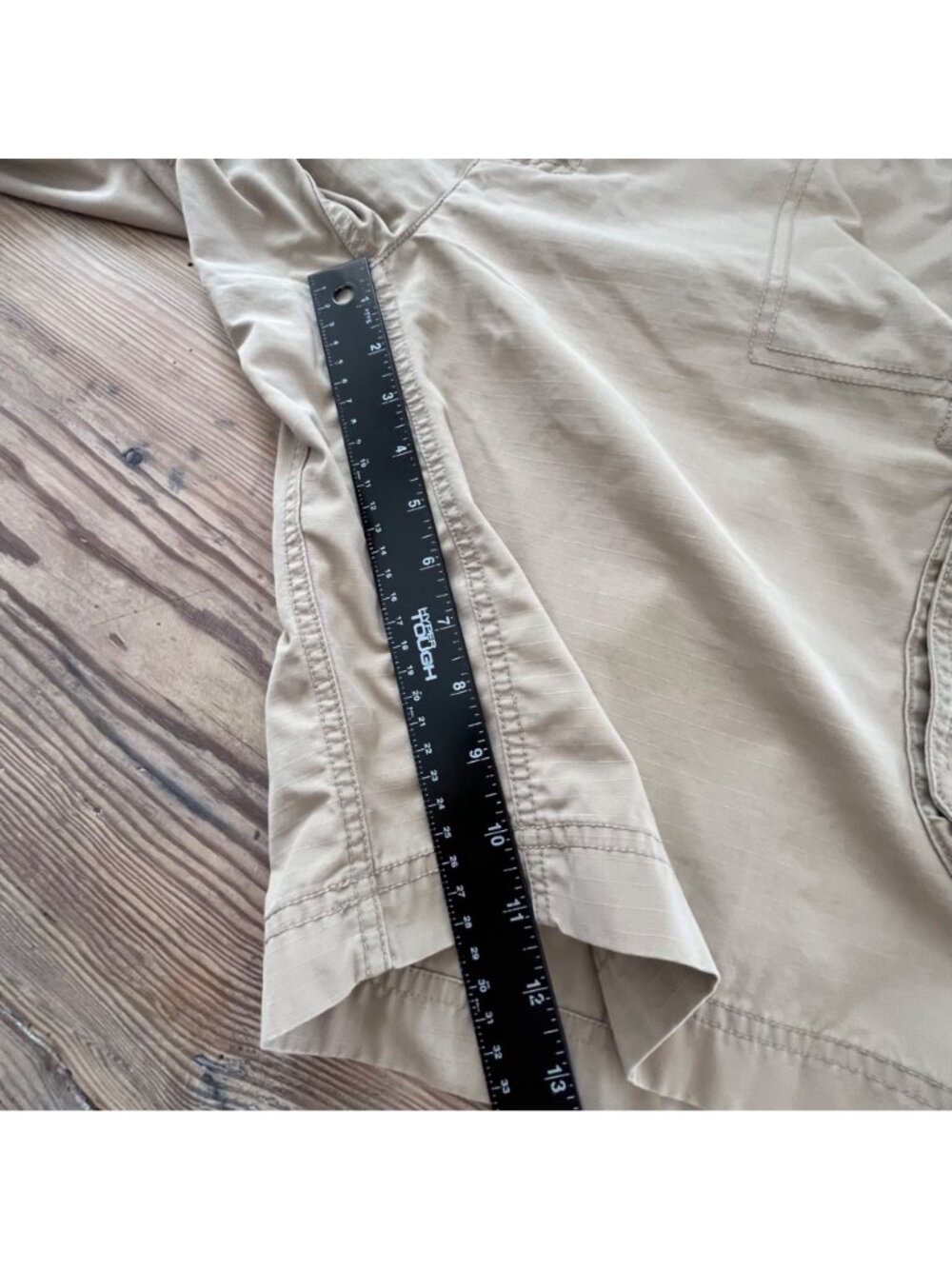 The North Face Cargo Shorts Mens 40X11 Tan Baggy Outdoors - Picture 8 of 8